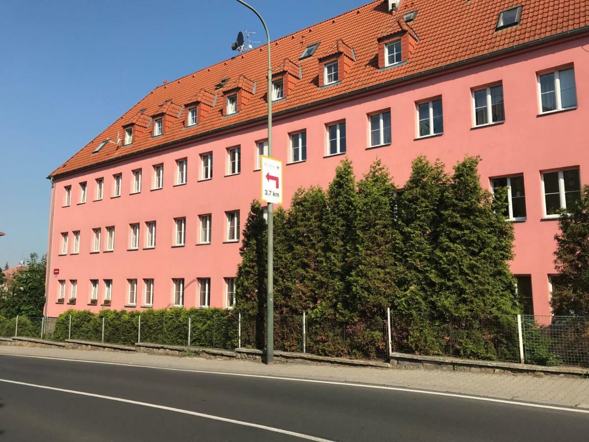 Apartman Havlickova Карловы Вары Экстерьер фото